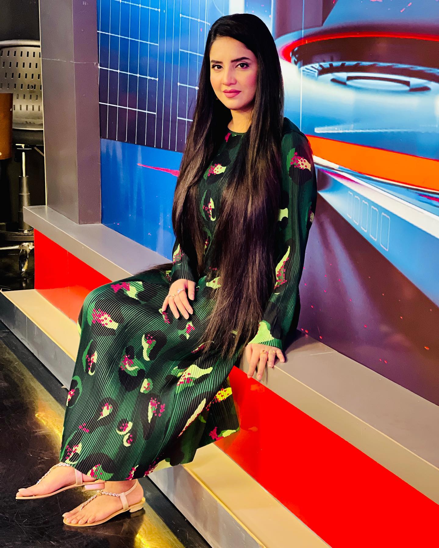 Kiran Naz is one of the best female Pakistani news anchors