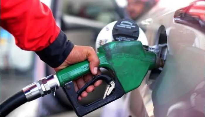 Pakistan Implements Another Petrol Price Hike
