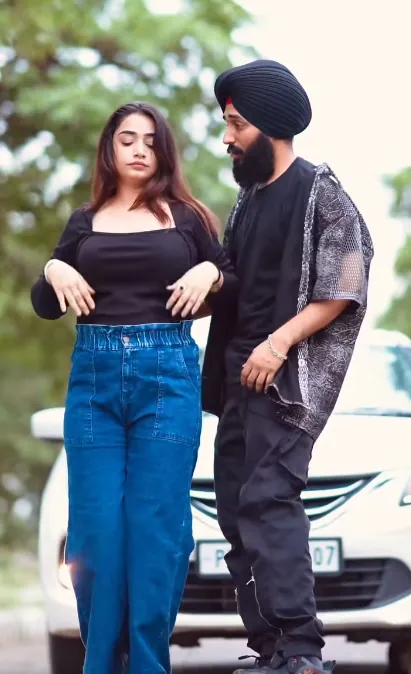 Gurpreet Kaur and Sehaj Arora dance trends