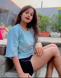 Paro Aarti: Bhojpuri Dancer’s Life, Fame, & Social Media Drama